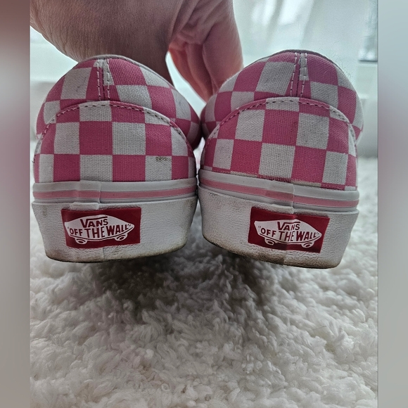 Vans Pink Checkered Slip-On Shoes - Picture 5 of 8